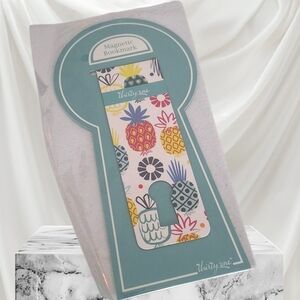 Thirty-One Colorful Pineapple Magnetic Bookmark New
